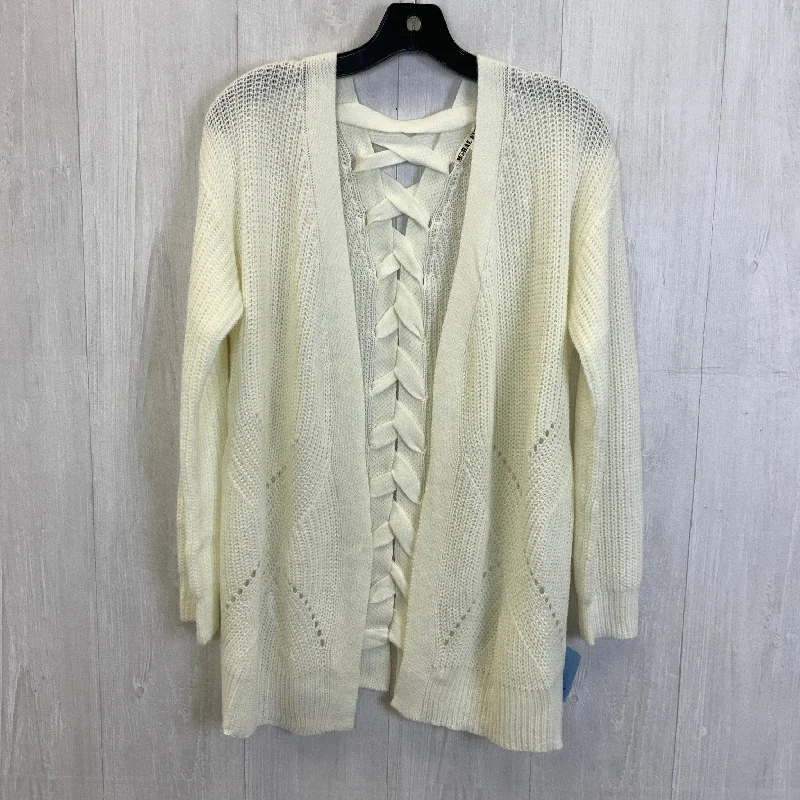 Sweater Cardigan By Clothes Mentor In Cream, Size: S