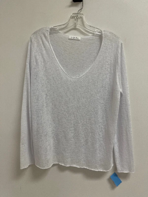 Top Long Sleeve By Clothes Mentor In White, Size: M