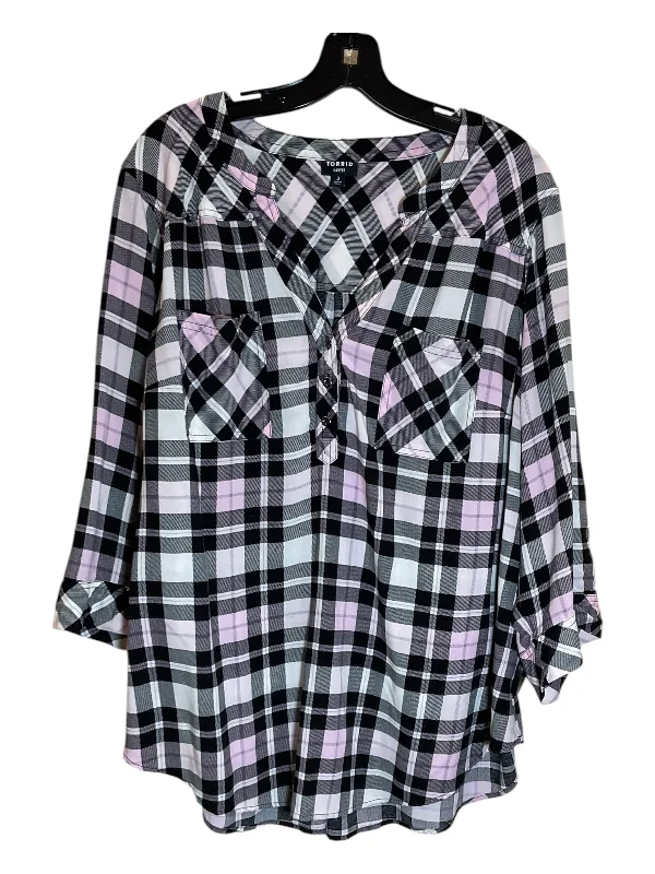 Top Long Sleeve By Torrid In Black & White, Size: 3x