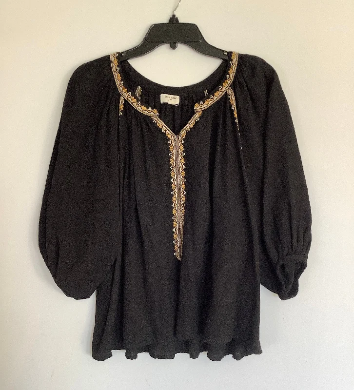 Top Short Sleeve By World Market In Black, Size: M