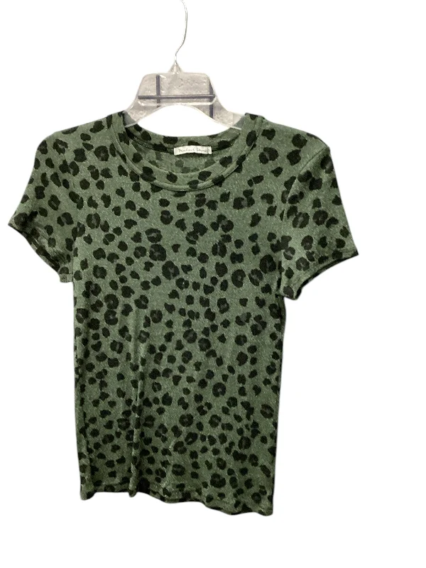 Top Short Sleeve By Michael Stars In Green, Size: Onesize